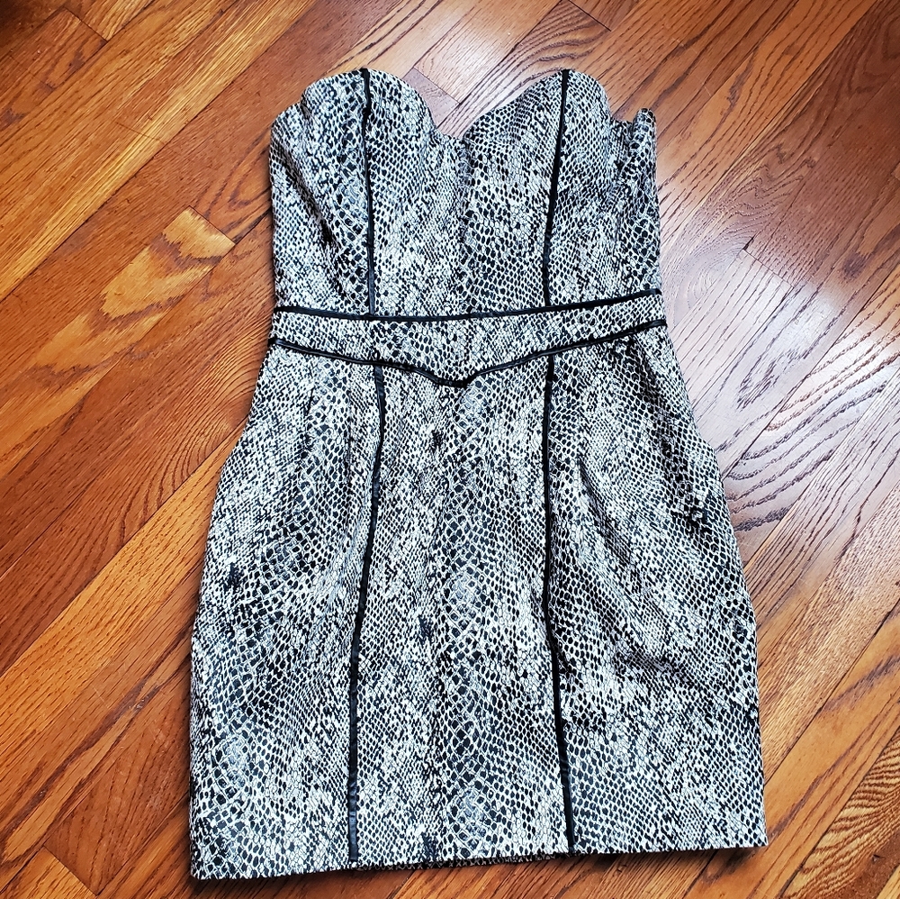 Guess Snakeskin Strapless Python Tulip Dress Size… - image 2
